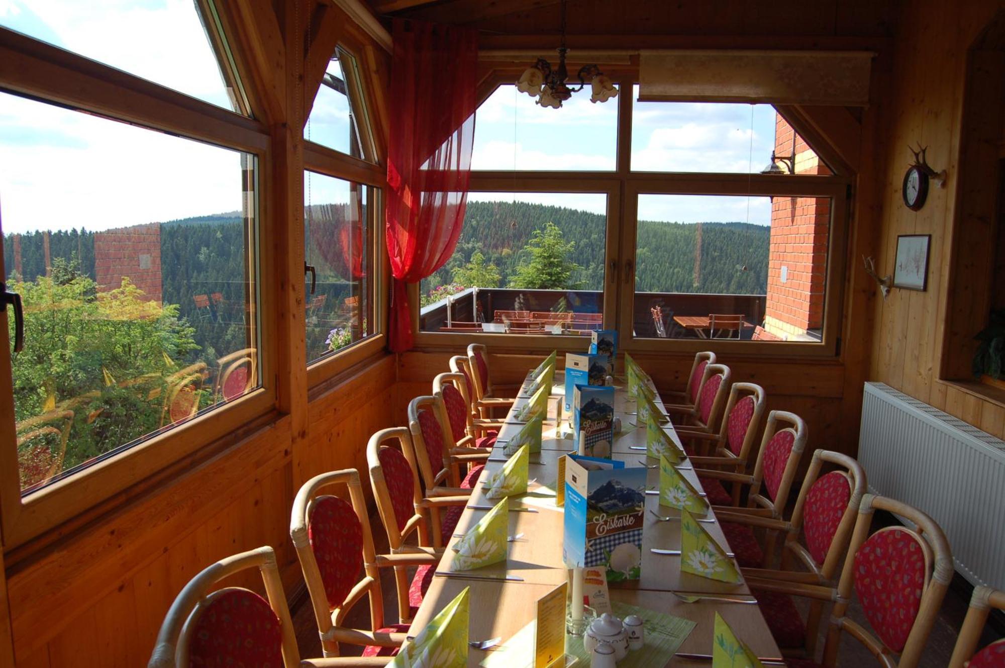 Berggasthaus&Pension Schöne Aussicht Klingenthal Exterior foto
